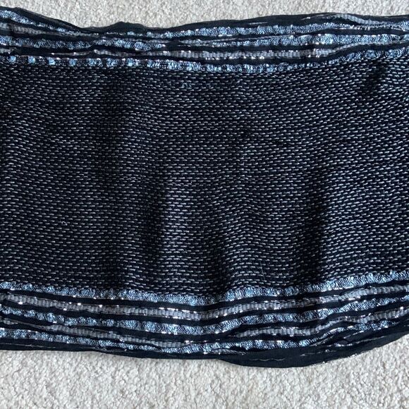 Multicolored Thread Infinity Artisan Scarf black, light blue, silver - Picture 3 of 3